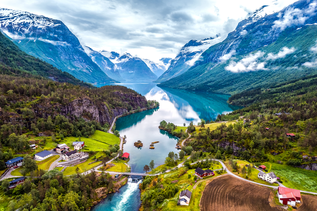 [PLATINUM] SAMOLOTem Norwegia i Szwecja