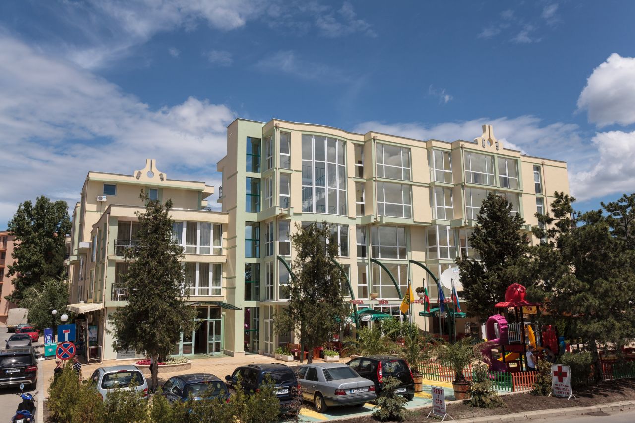 Hotel Sunny Day Club (Sł. Brzeg) - wczasy