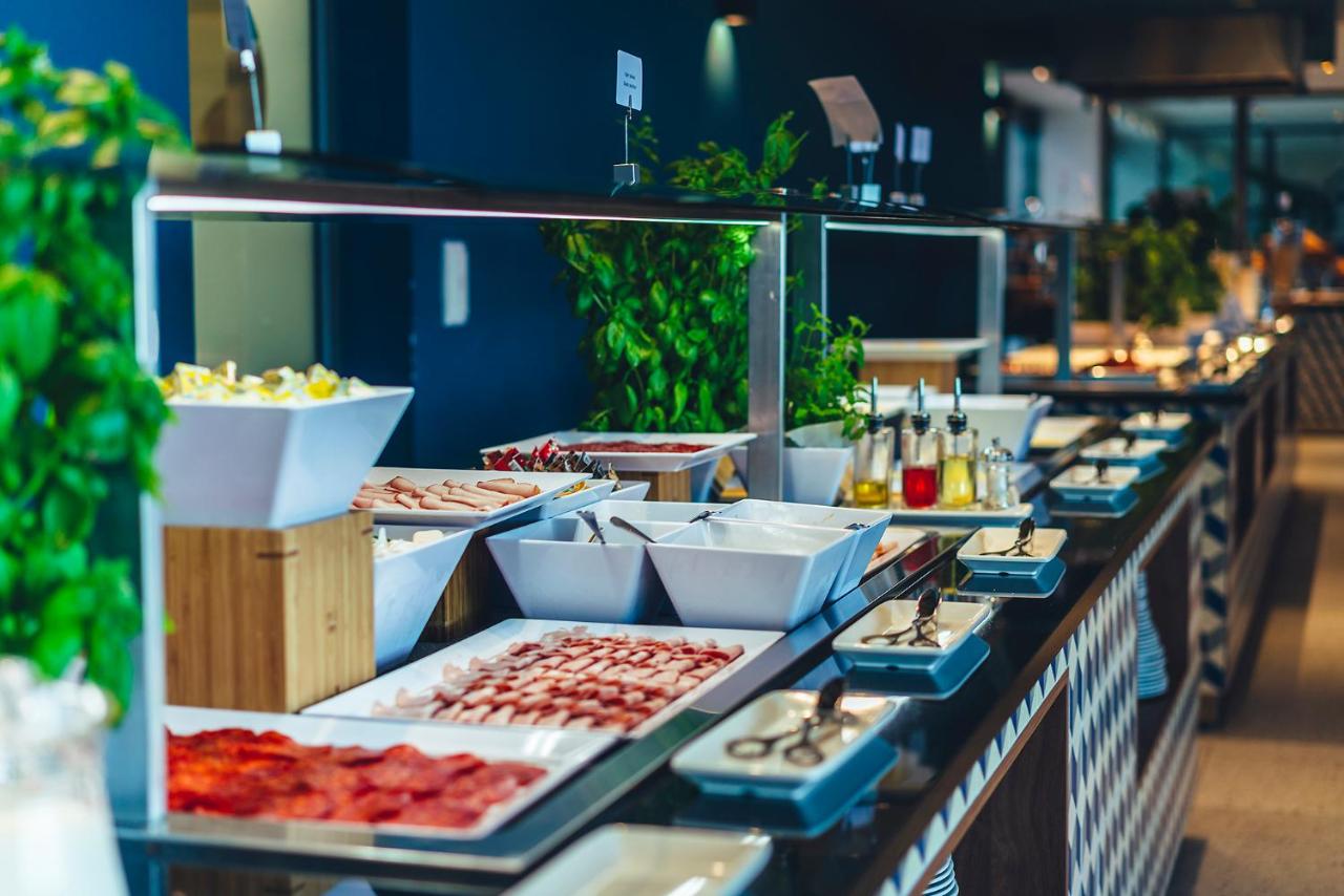 Wczasy w Chorwacji - Hotel Morenia **** - All Inclusive