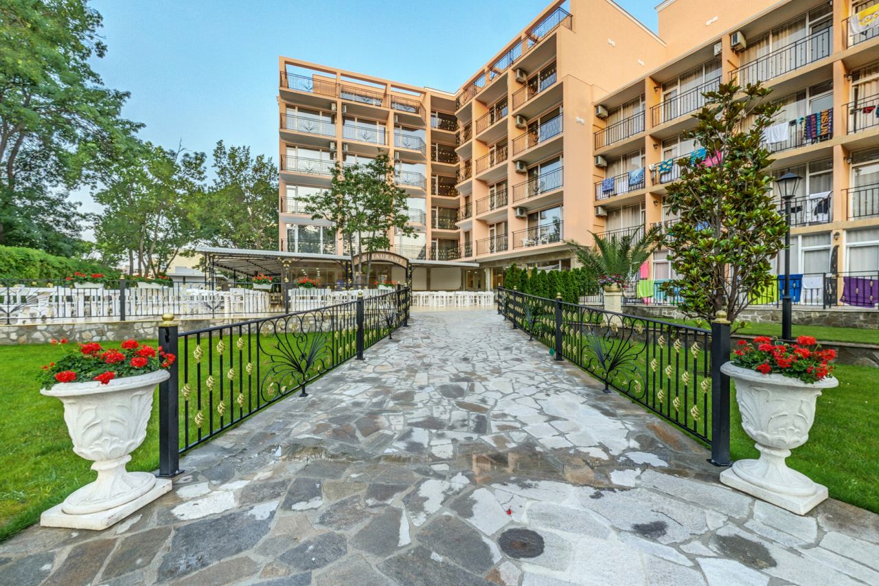 Hotel Riva Park (Słoneczny Brzeg) - wczasy
