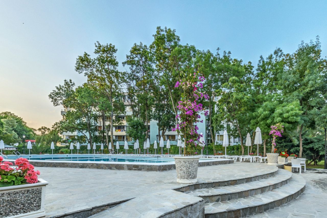 Hotel Riva Park (Słoneczny Brzeg) - wczasy