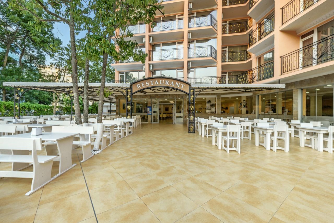 Hotel Riva Park (Słoneczny Brzeg) - wczasy
