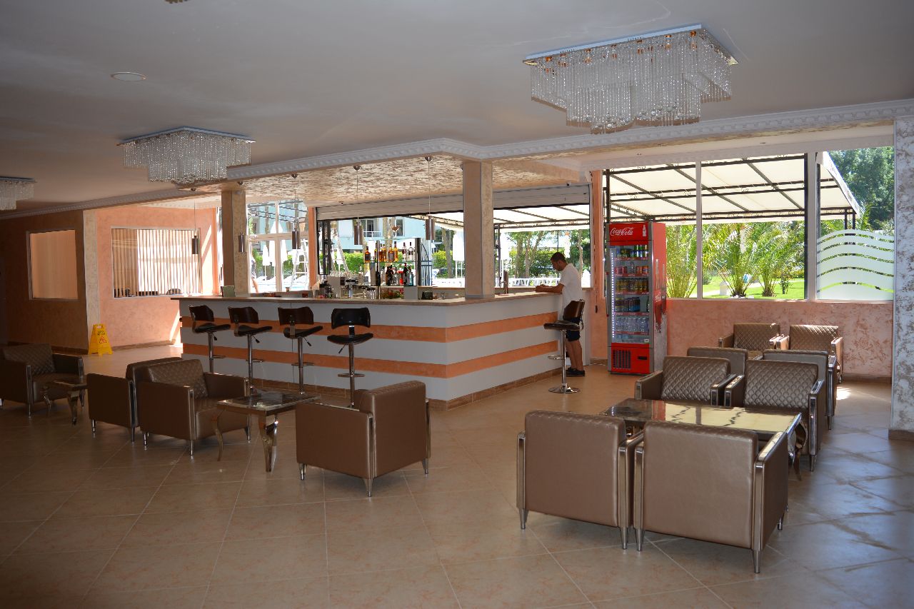 Hotel Riva (Słoneczny Brzeg) - wczasy