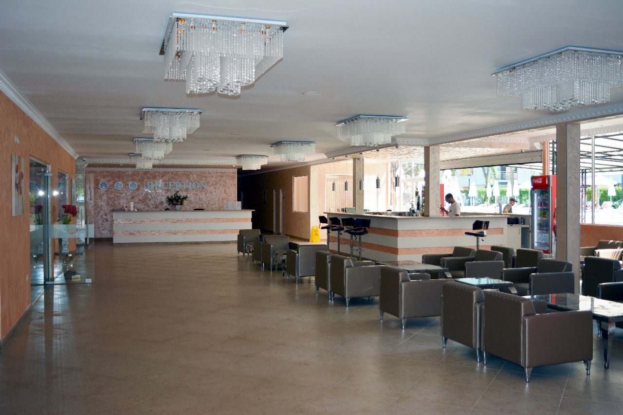 Hotel Riva (Słoneczny Brzeg) - wczasy