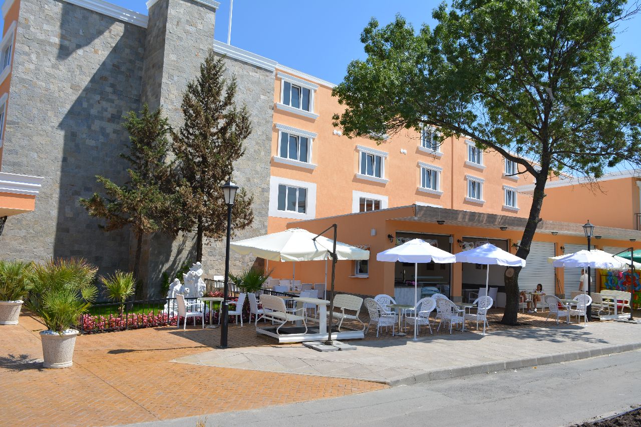 Hotel Riva (Słoneczny Brzeg) - wczasy