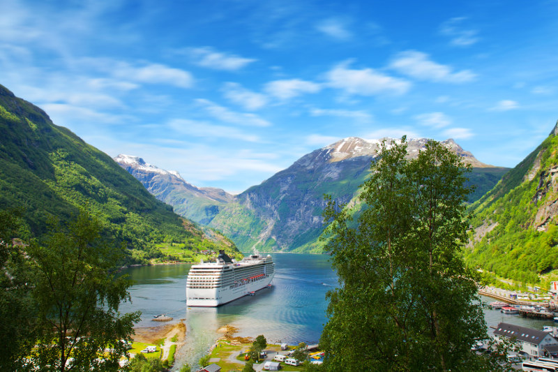 Rejs po Fiordach Norweskich z Polskim pilotem  - kabina wewnetrzna