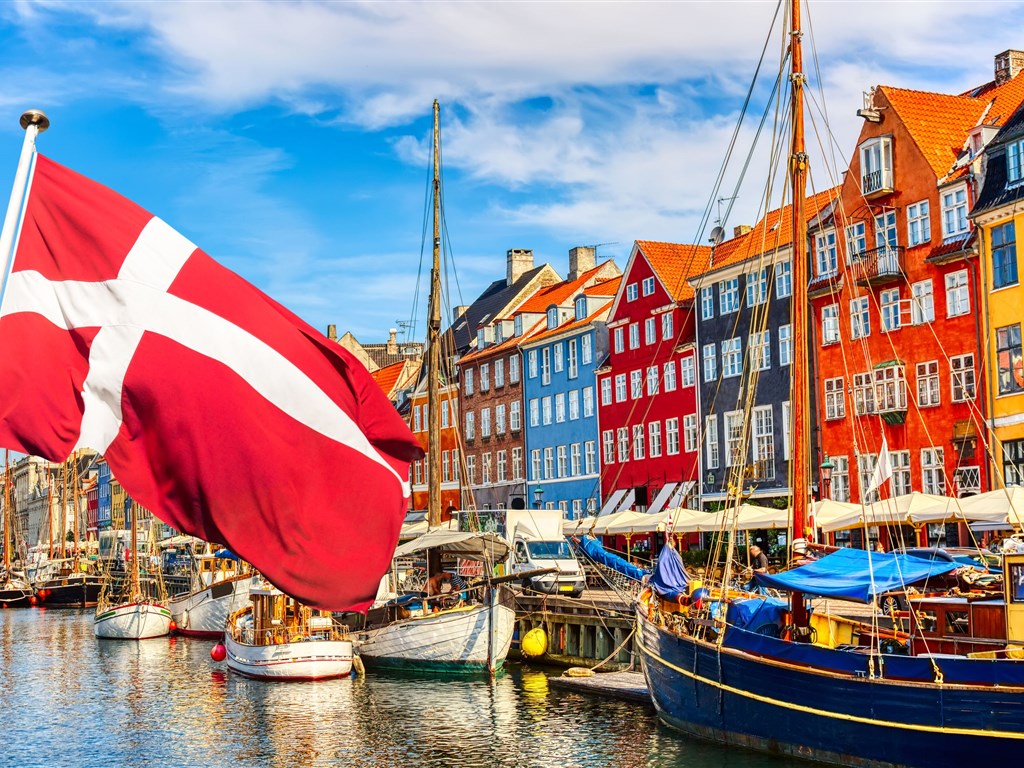 Rejs po Fiordach Norweskich z Polskim pilotem  - kabina z balkon classic