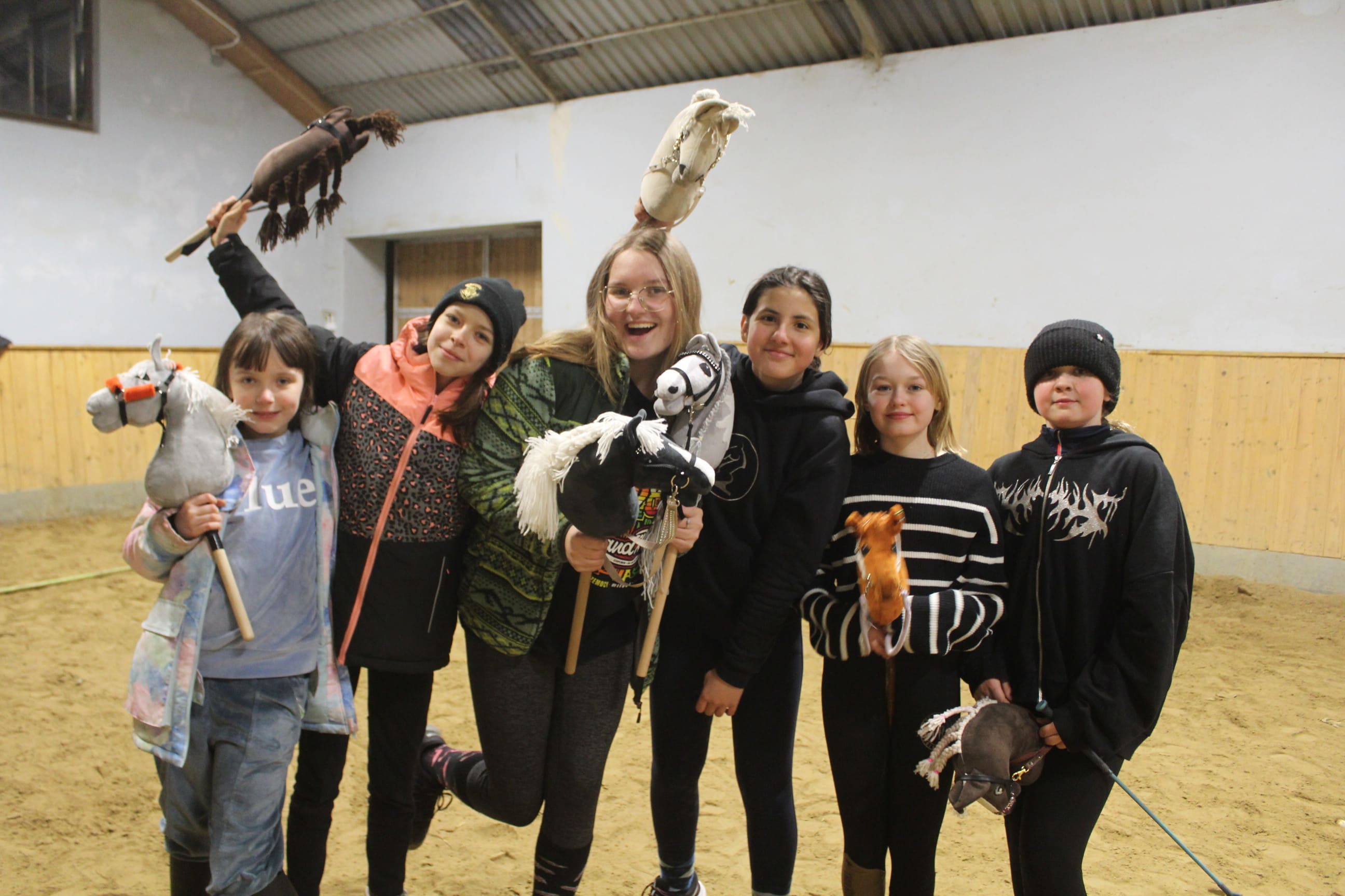 Zimowy obóz przygodowy z jazdą konną i Hobby Horse